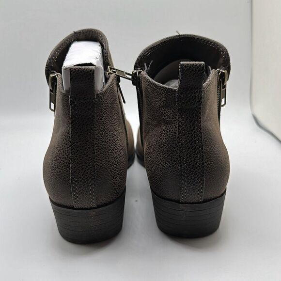 CUSHIONAIRE Women's bootie with Memory Foam 6.5 BROWN - Picture 4 of 7